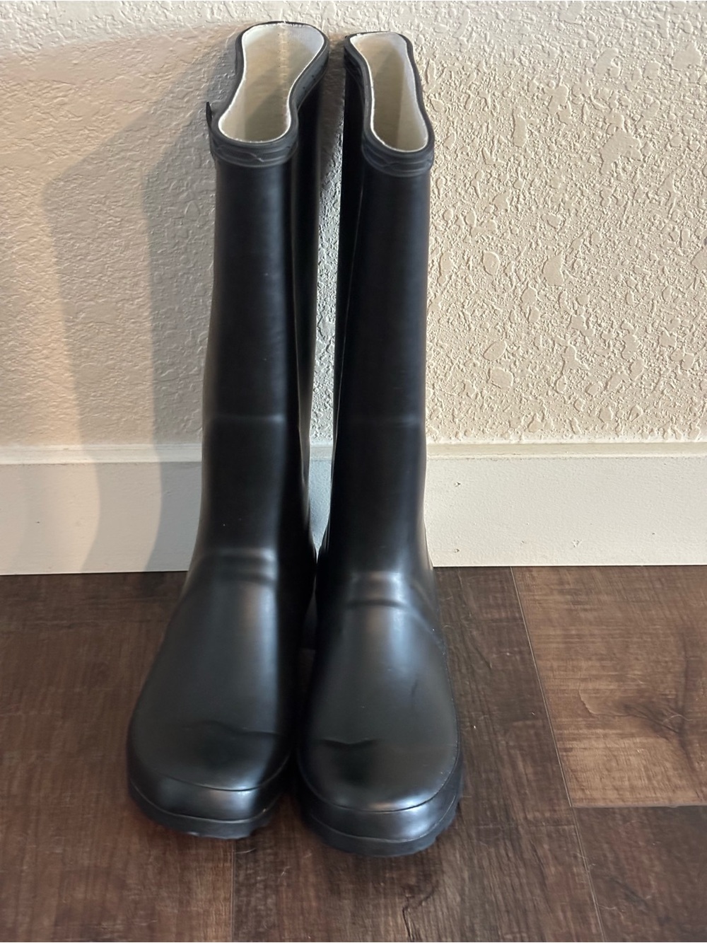 Black Women's Tall Rain Boots - Classic Waterproof Style